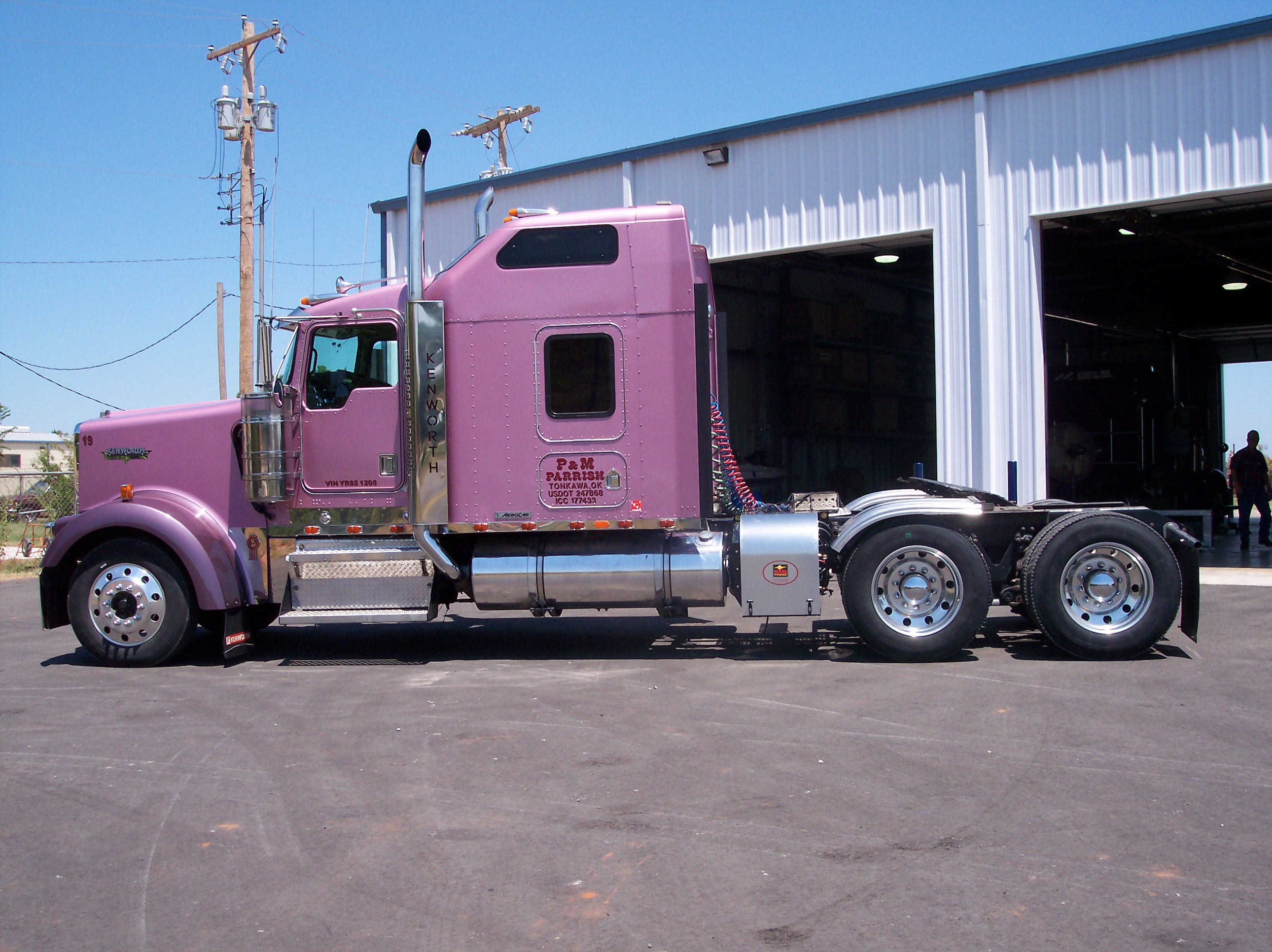 truckpicskw003.jpg